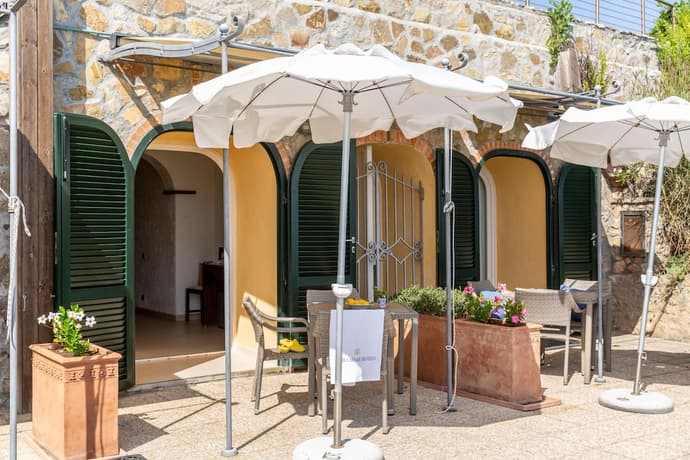 Hotel Capo d Uomo, 