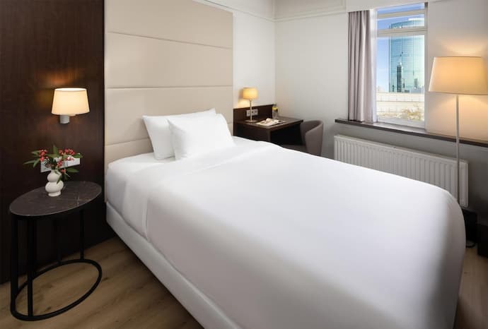 NH Atlanta Rotterdam, Primary image