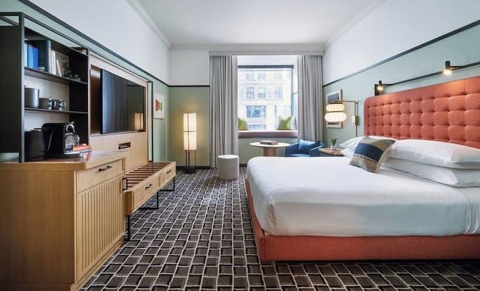 L7 Chicago by LOTTE, Primary image