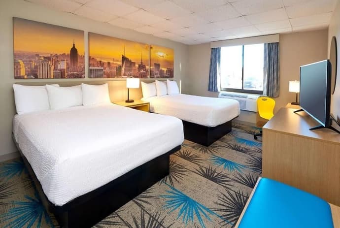 Days Inn by Wyndham Parsippany, Primary image