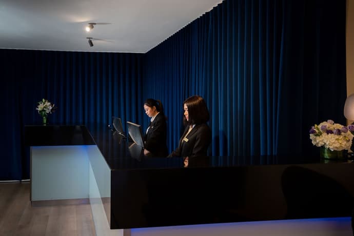 Park Regis City Centre, Reception