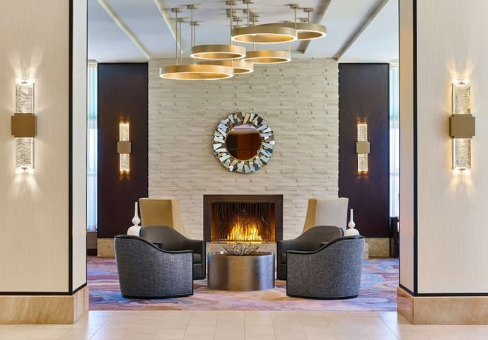 Hilton Los Angeles North/Glendale, Lobby