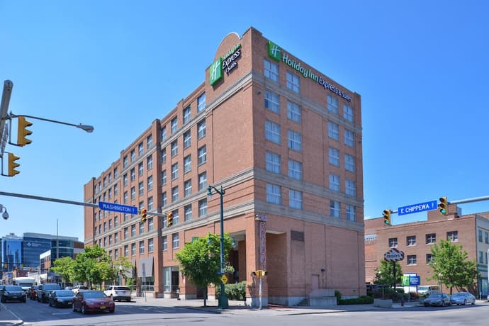 Holiday Inn Express & Suites Buffalo Downtown - Medical CTR by IHG, Primary image