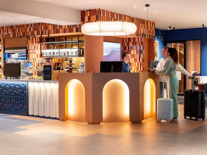 TRIBE Den Haag Centraal, Primary image