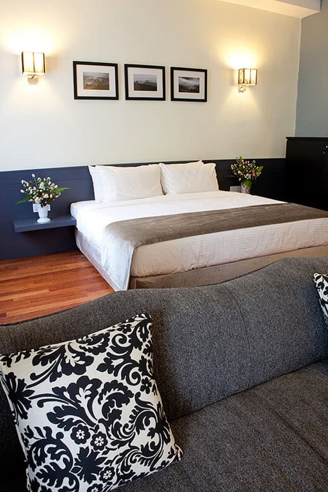 Strawberry Park Resort, Primary image