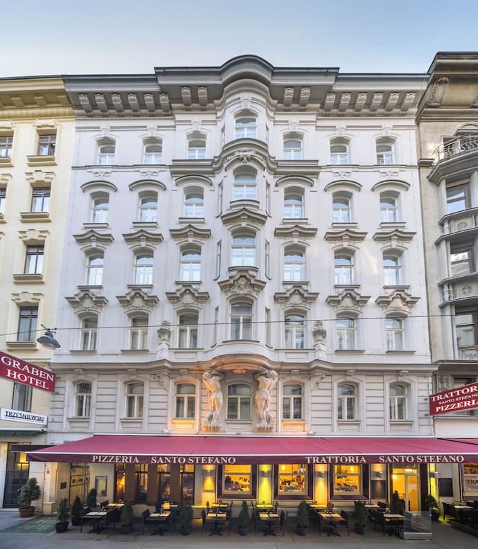 Graben Hotel, Primary image