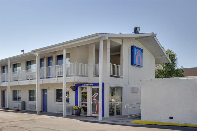 Motel 6 – Lakewood, CO, Primary image