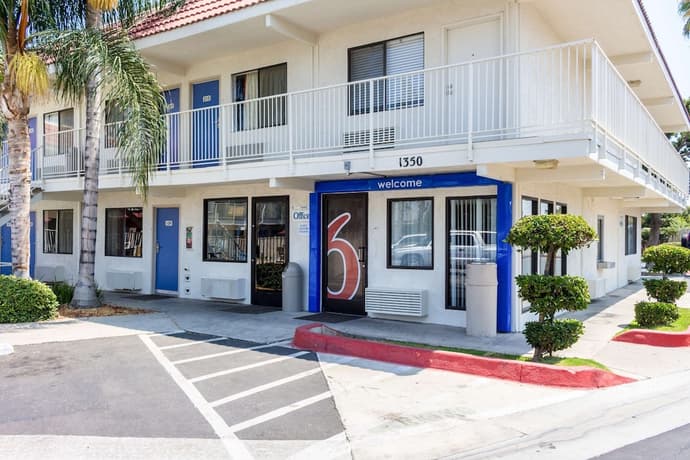Motel 6 Bakersfield, CA - Convention Center, Primary image