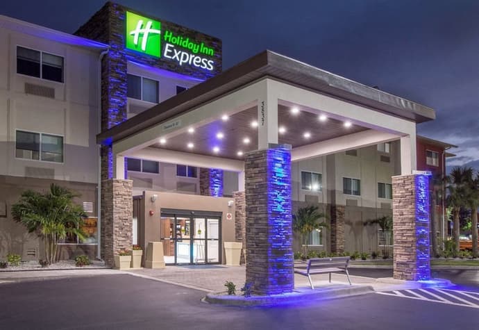 Holiday Inn Express Naples South I-75 by IHG, Primary image