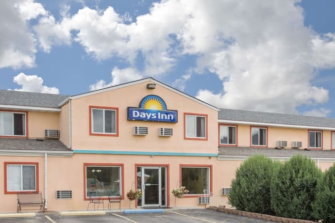 Days Inn by Wyndham Custer, Primary image