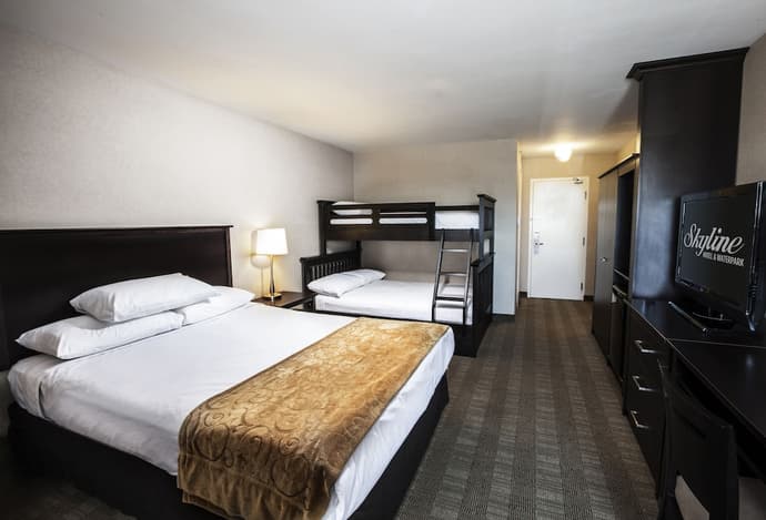 Skyline Hotel & Waterpark, Primary image