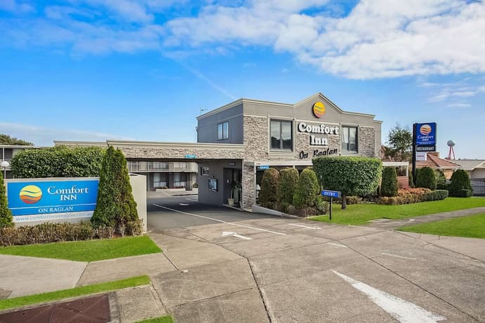 Comfort Inn On Raglan, Primary image