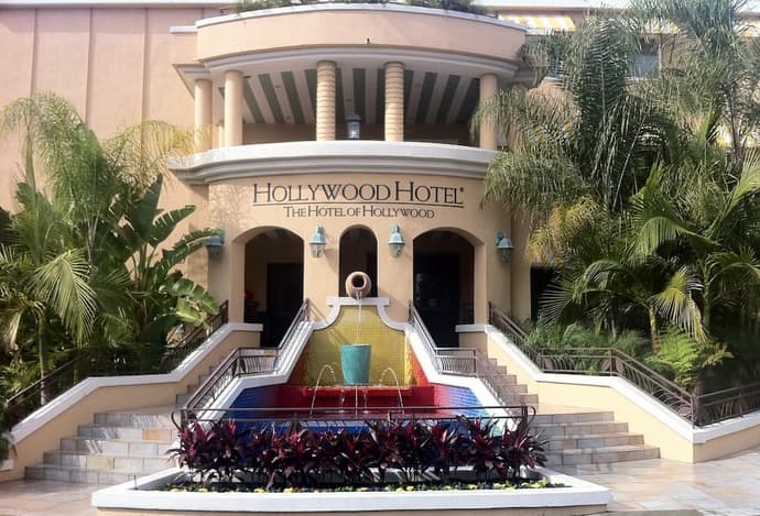 Hollywood Hotel, Primary image