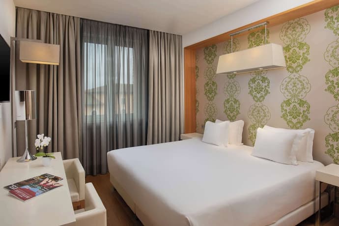 NH Pisa, Primary image