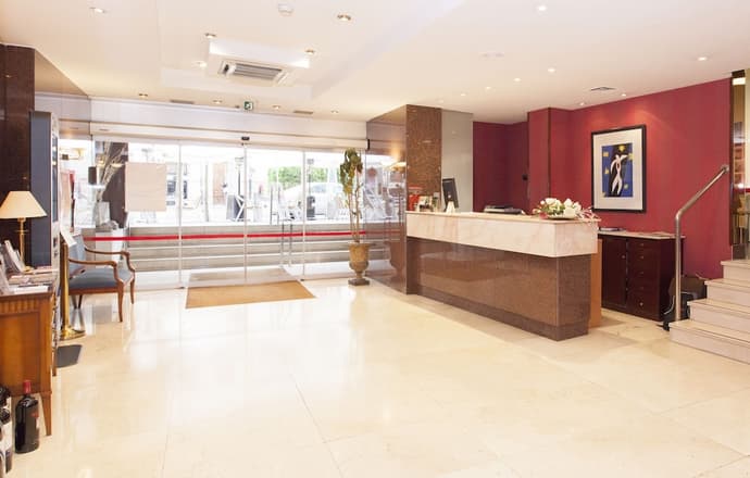 Hotel Los Bracos, Lobby