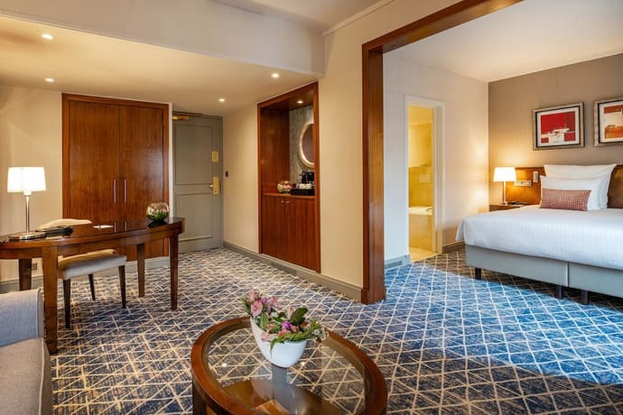 Warwick Grand-Place Brussels, Primary image