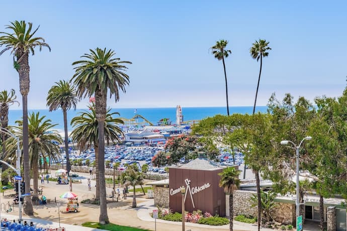 Ocean View Hotel, Primary image