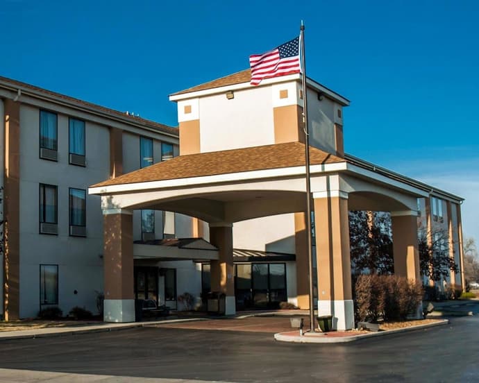Quality Inn & Suites near St. Louis and I-255, Primary image