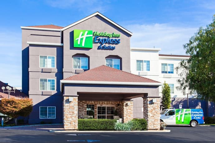 Holiday Inn Express Hotel & Suites Oakland-Airport by IHG, Primary image