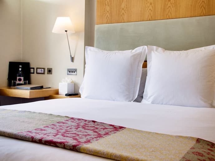 Sydney House Chelsea, Primary image