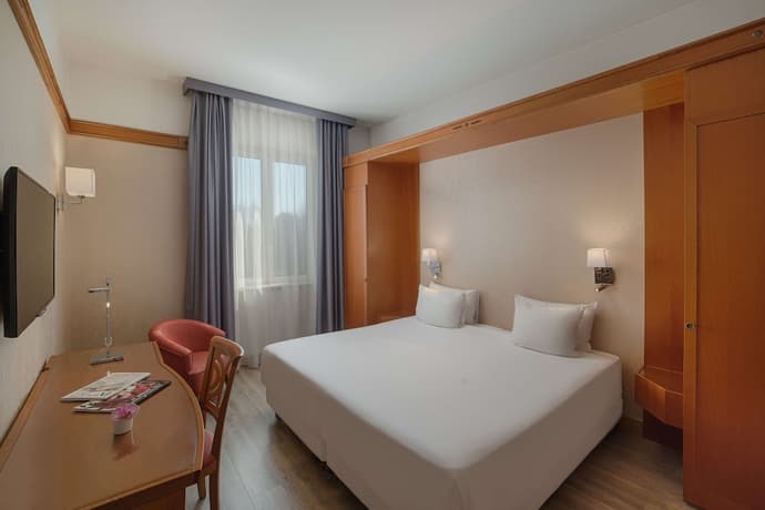 NH Ravenna, Primary image