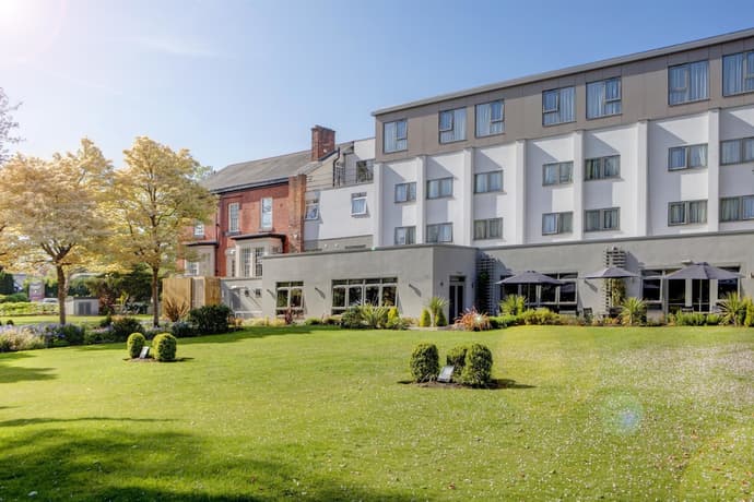Best Western Pinewood Manchester Airport-Wilmslow Hotel, Primary image