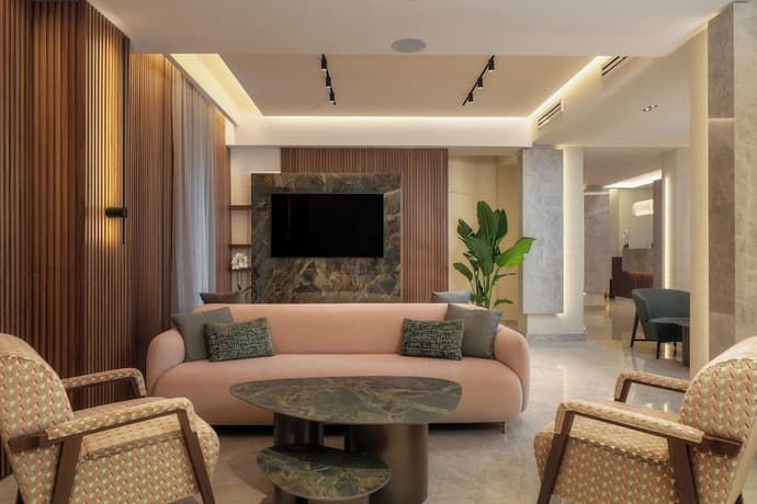 Hotel Mozart, Primary image