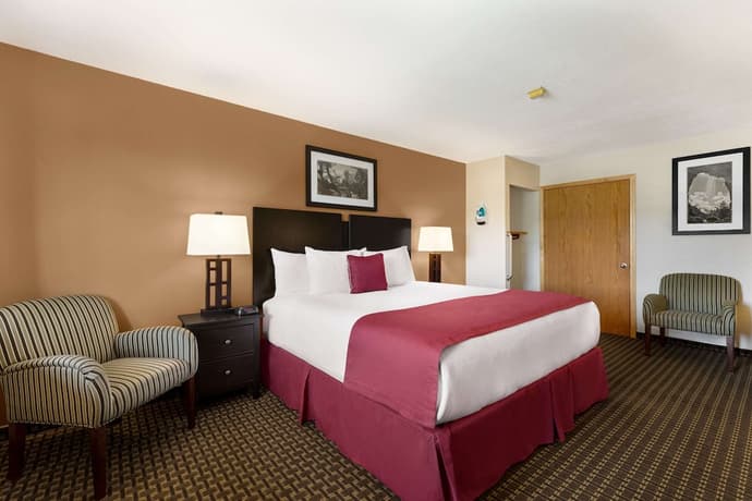 Baymont by Wyndham Cortez, Primary image