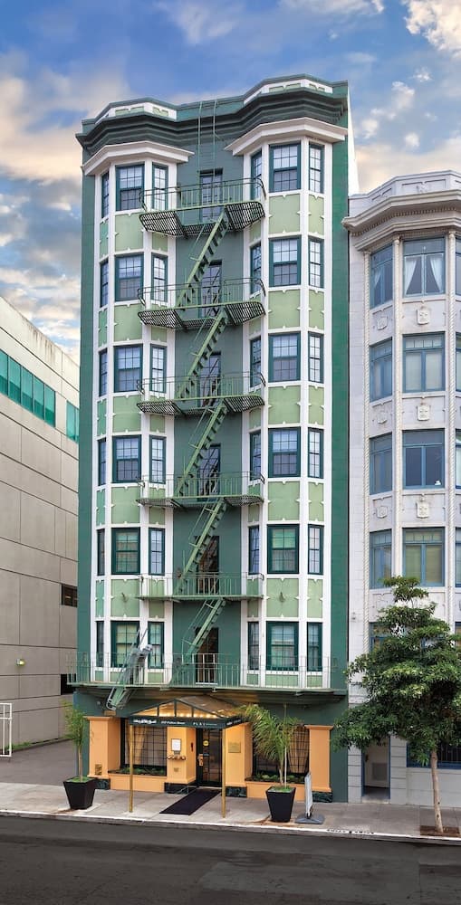 Inn At The Opera, Primary image