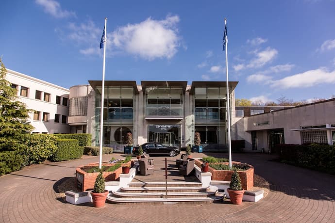 Stormont Hotel, Primary image