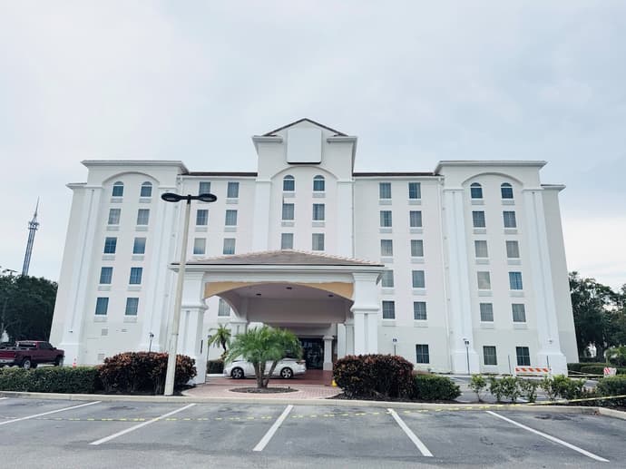 I-Drive Hotel at Universal, Primary image