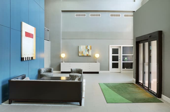 Holiday Inn Hotel & Suites London by IHG, Primary image