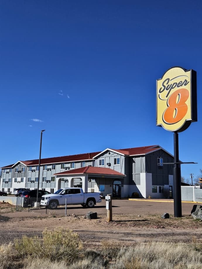 Super 8 by Wyndham Holbrook, Primary image