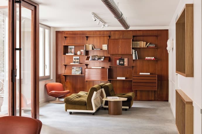 New Hotel Opera, Primary image