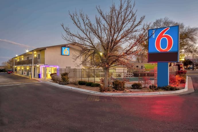 Motel 6 Santa Fe, Primary image