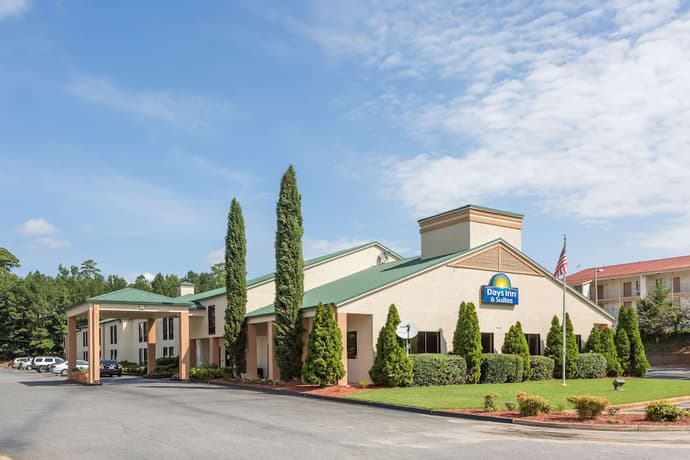 Days Inn & Suites by Wyndham Peachtree Corners/Norcross, Primary image