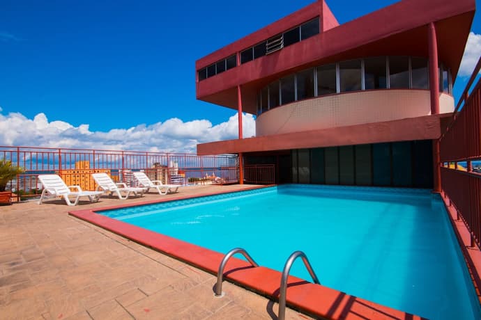 Taj Mahal Continental Hotel, Primary image