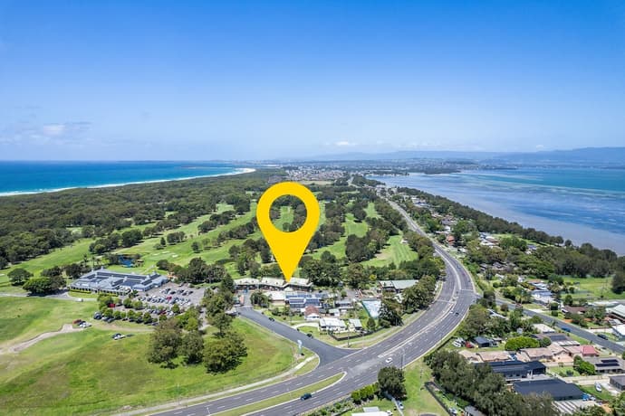 Golf Place Inn, Primary image