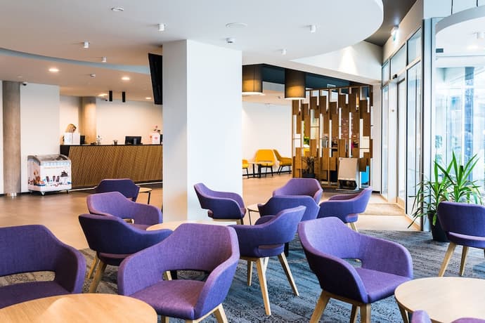 Tallink Express Hotel, Reception