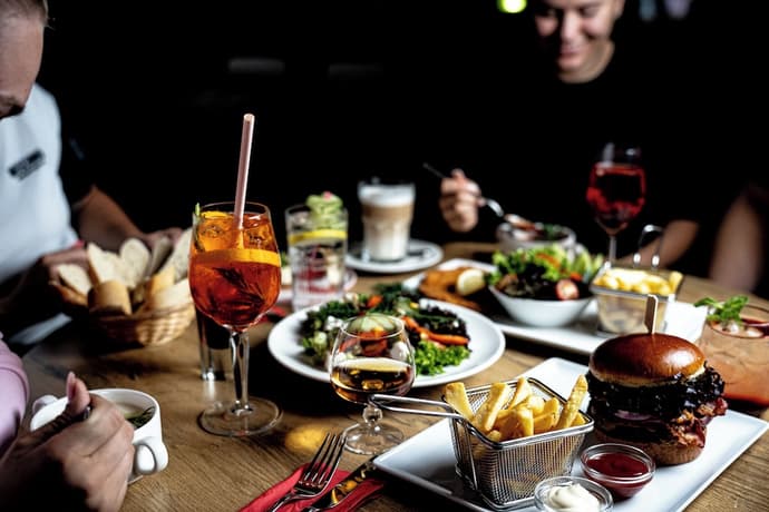 ibis Frankfurt Airport, Primary image