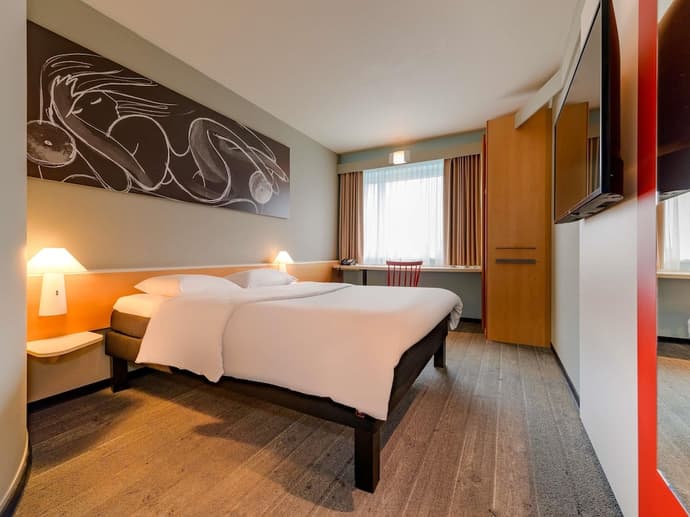 ibis Hamburg Alsterring, Primary image