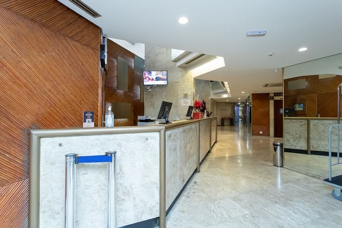 H4 La Residence Paulista, Reception