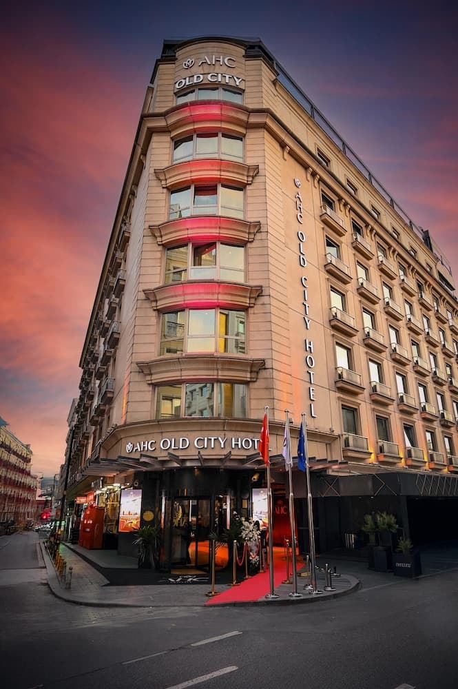 AHC Old City Hotel, Primary image