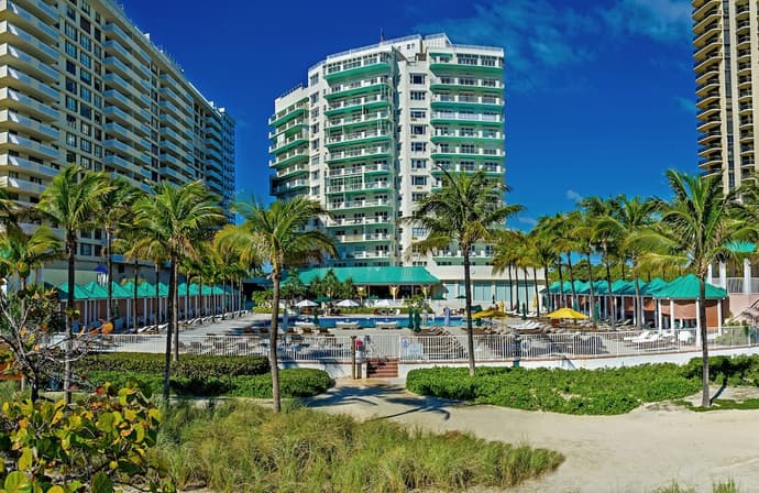 Sea View Hotel, Bal Harbour, On The Ocean, Primary image