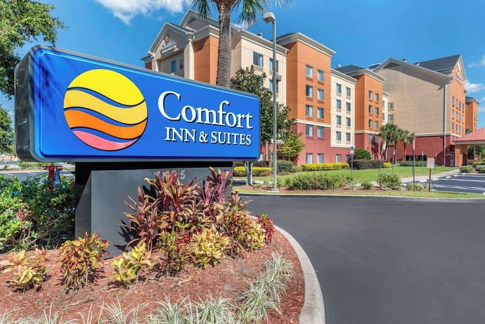Comfort Inn & Suites Near Universal Orlando Resort - Convention Ctr, Primary image