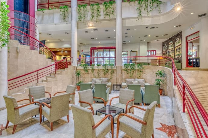 Senator Huelva Hotel, Reception