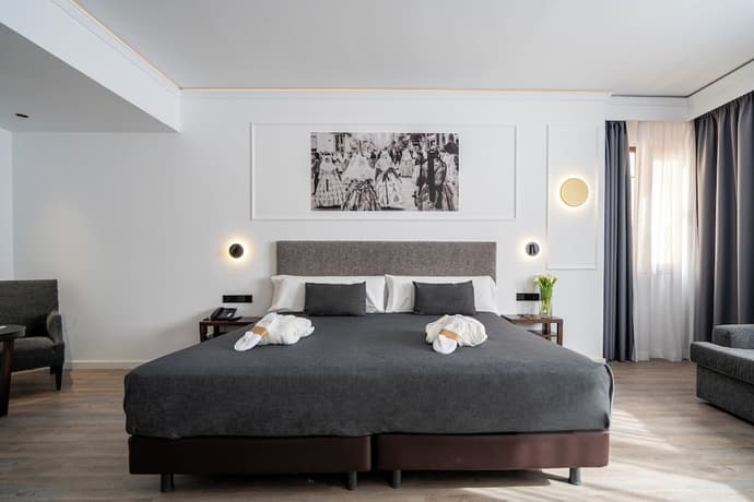 Hotel Conqueridor, Primary image