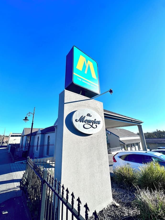 The Menzies Ballarat, Primary image