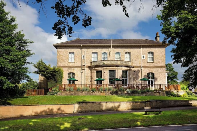 Elmbank York, Tapestry Collection by Hilton, Primary image