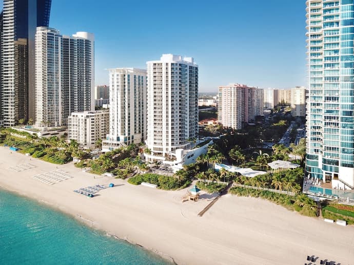 DoubleTree Resort & Spa by Hilton Ocean Point-N. Miami Beach, Primary image